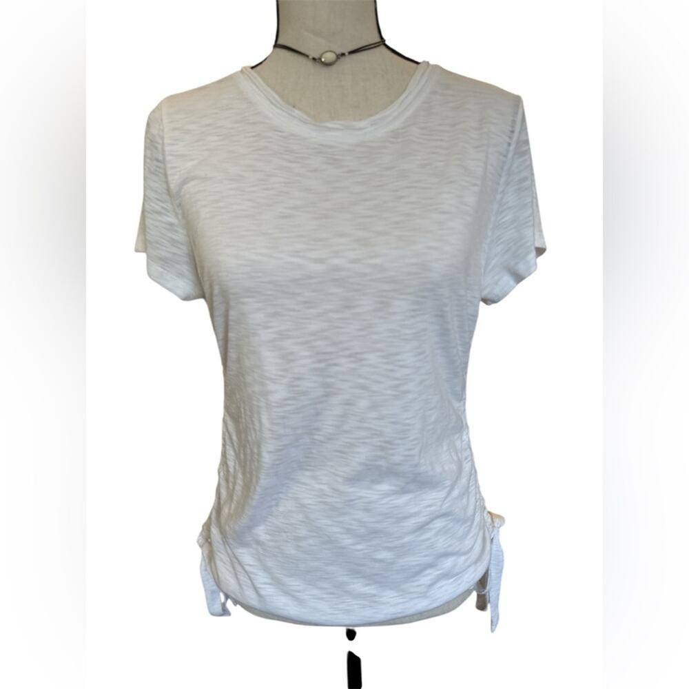 INC International Concepts White Short Sleeve Tee - Medium